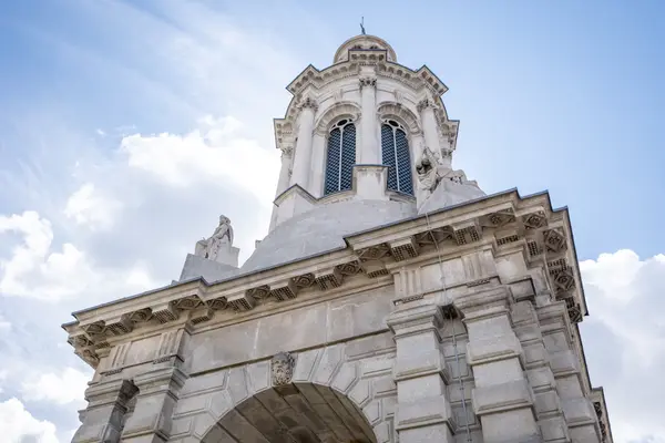 Trinity College & Book of Kells